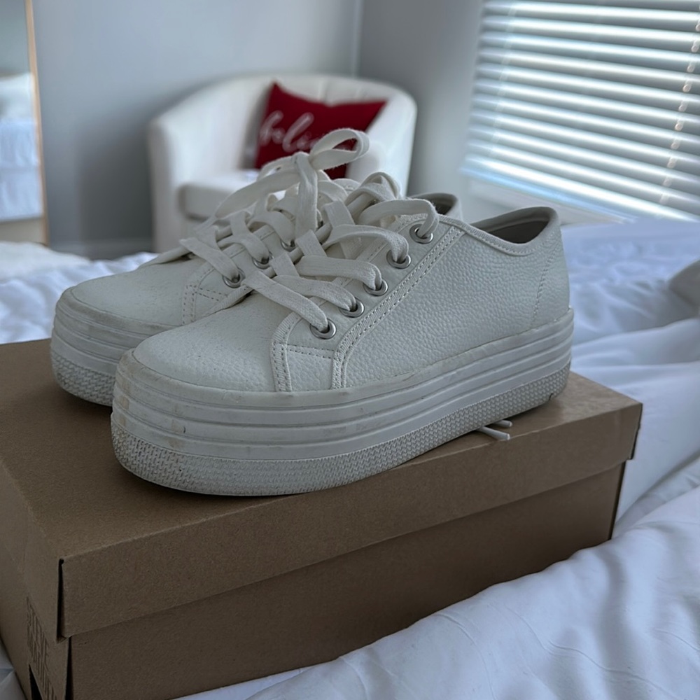 White sneaker, STEVE MADDEN